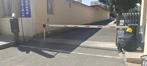 道閘安裝維修
